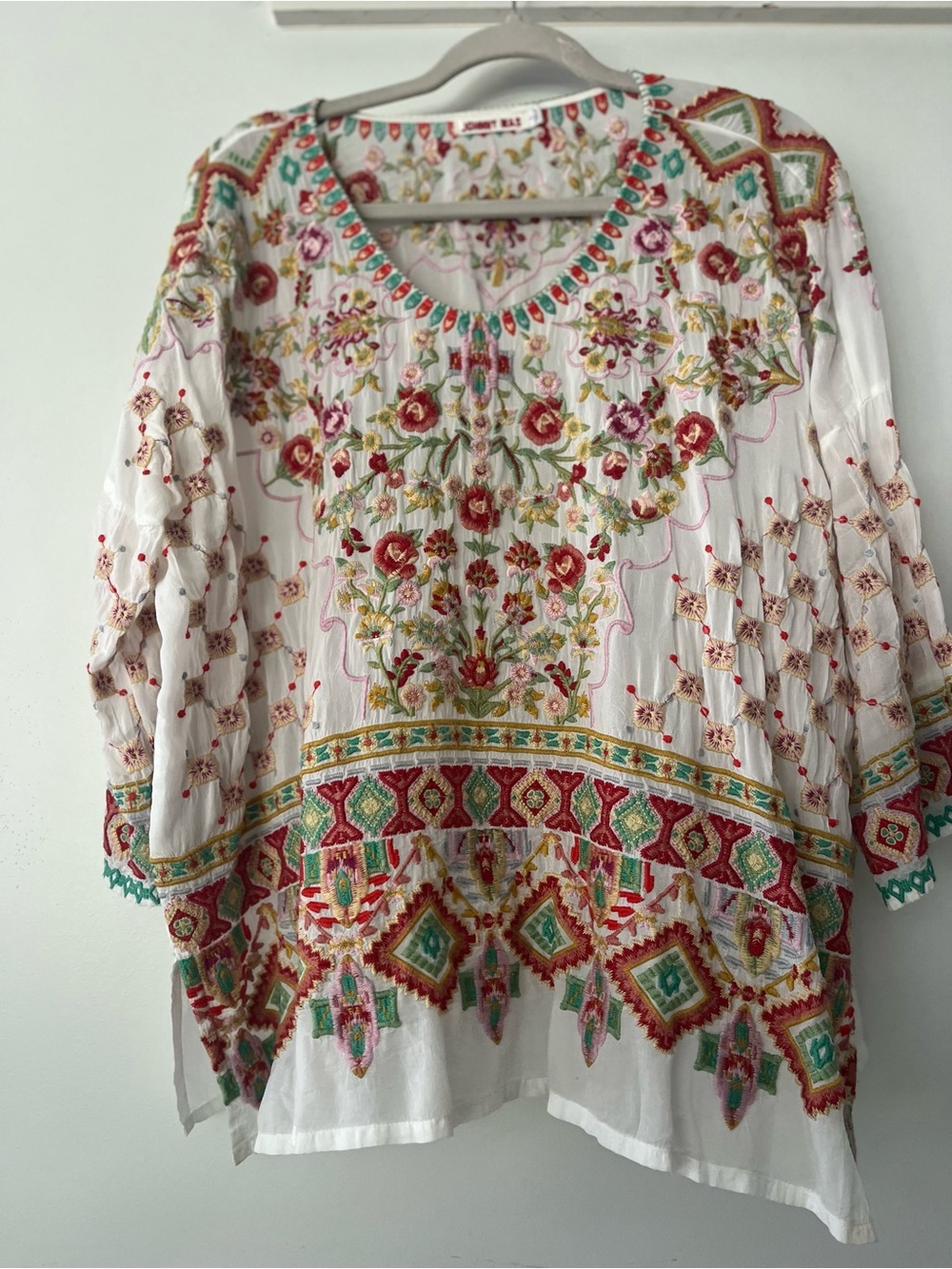 Johnny Was White sandra, Floral Multicolor Embroidered Tunic Sz L , shear white